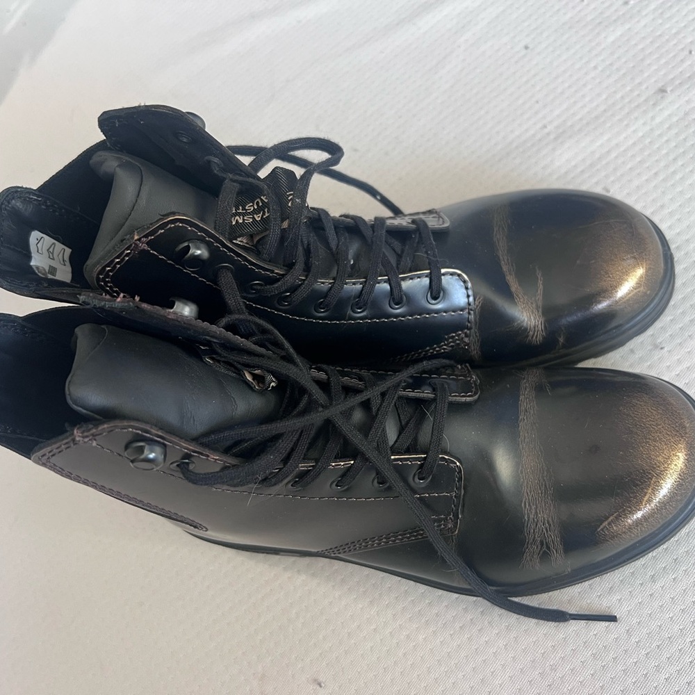 New Womens Blundstone Original Lace Up Gold Brush Leather Boots Size 3 U.S. 8